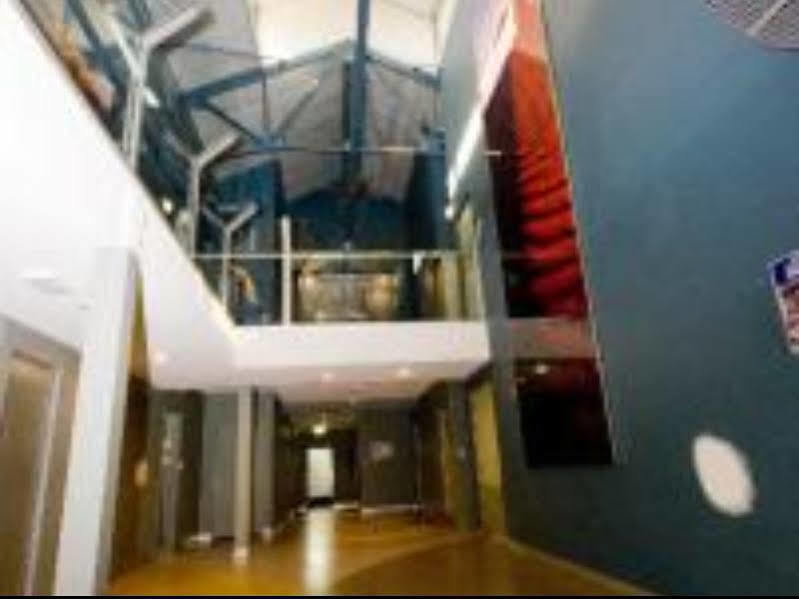 Global Backpackers Cairns Central Exteriör bild